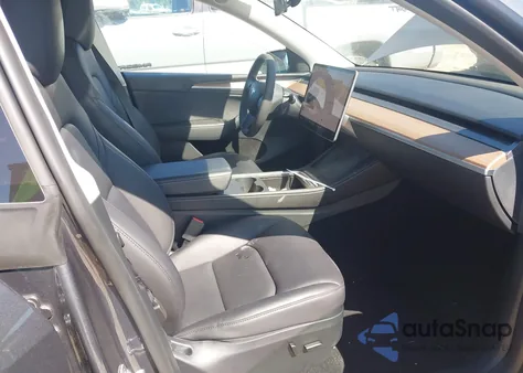 2023 Tesla Model Y Awd/Long Range Dual Motor All-Wheel Drive from USA, damaged, VIN 7SAYGAEE9PF971859